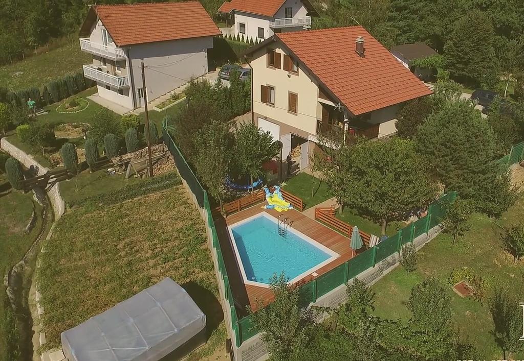 Home Away From Home Ilidža Εξωτερικό φωτογραφία